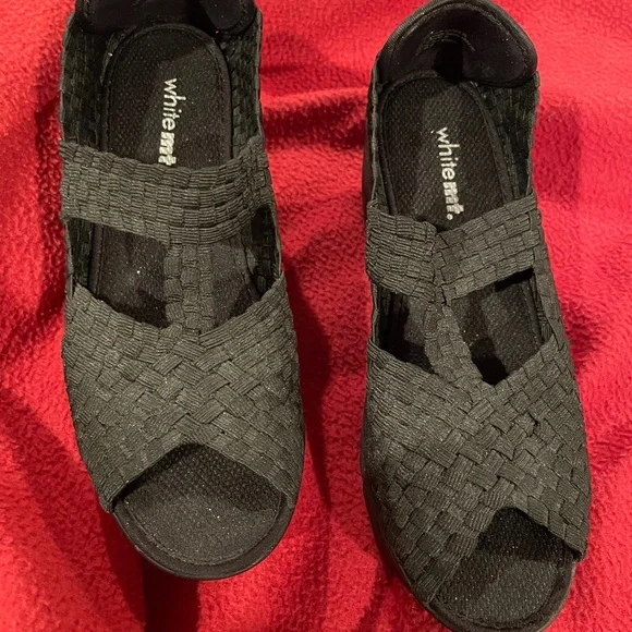 Wt. Mountain Stretchy Platform Sandals - NWOT - 6 1/2 - Picture 3 of 8